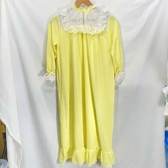 Vintage HER MAJESTY Nightgown Lot Girls 60s 70s Lace Long Yellow Pink Size 10 12 - Picture 2 of 16